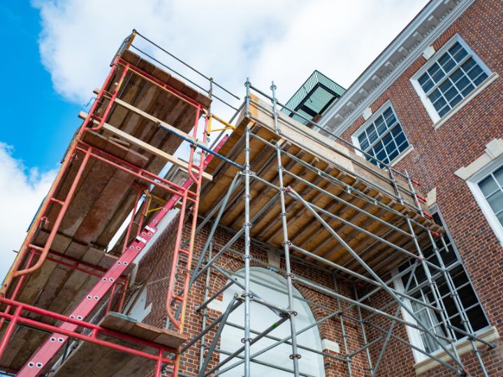 rent scaffolding Kew